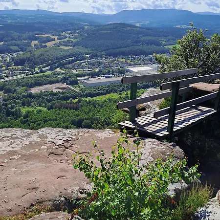 Hébergement de vacances Maison De Confortable Proche Nature, Idéale Pour 4 Personnes - Fr-1-589-772 *